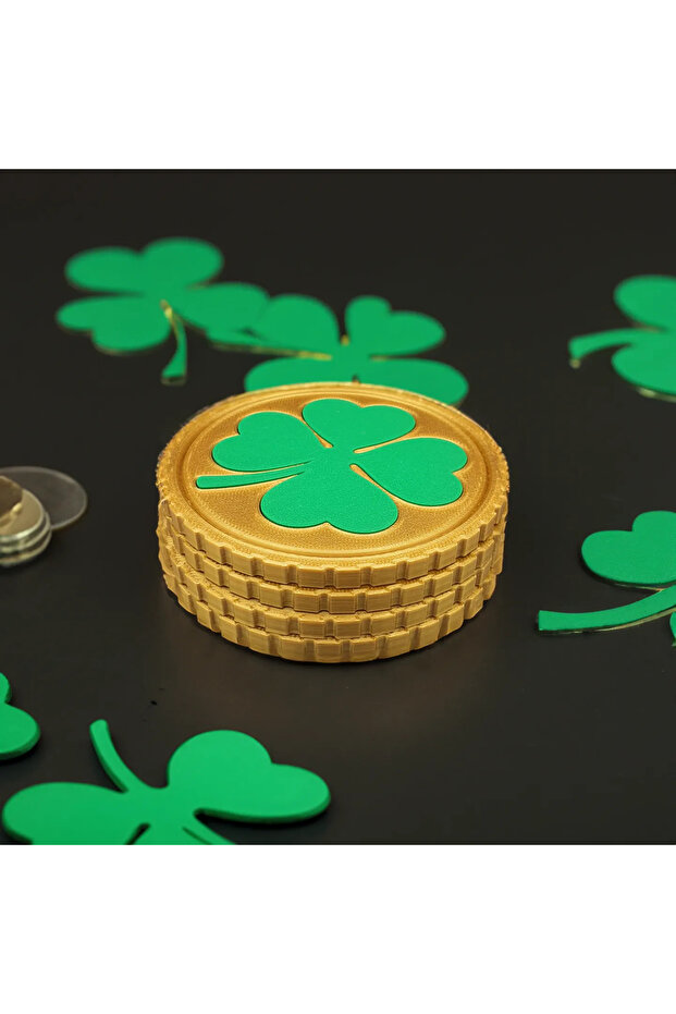 مجموعة من 4 مساند أكواب من لاكي كلوفر - 2