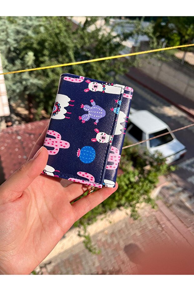 Multi-Use Wallet with Pattern - 1