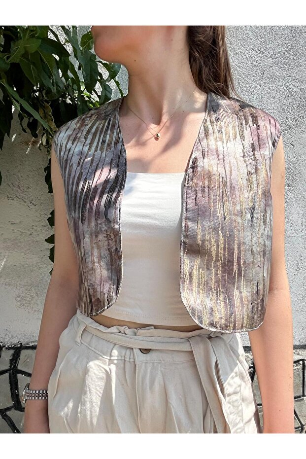 سترة نسائية مبطنة