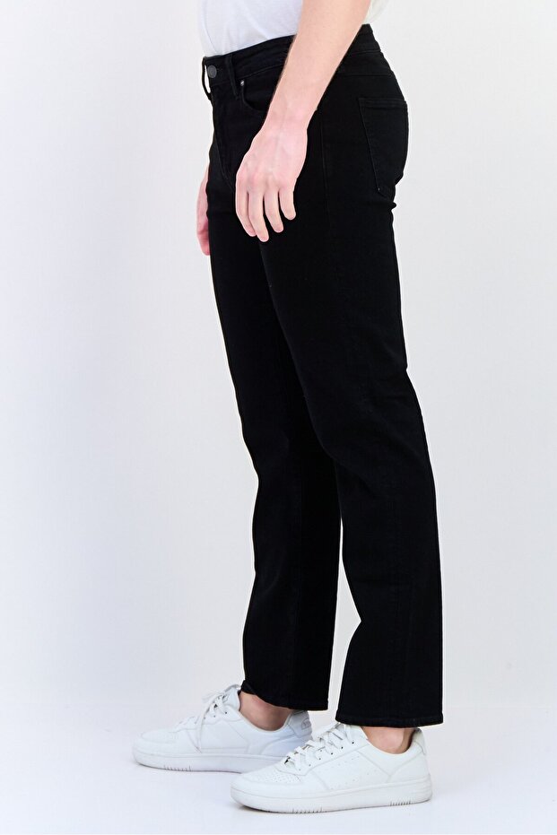 Men Straight Fit Solid Stretchable Jeans, Black - 2