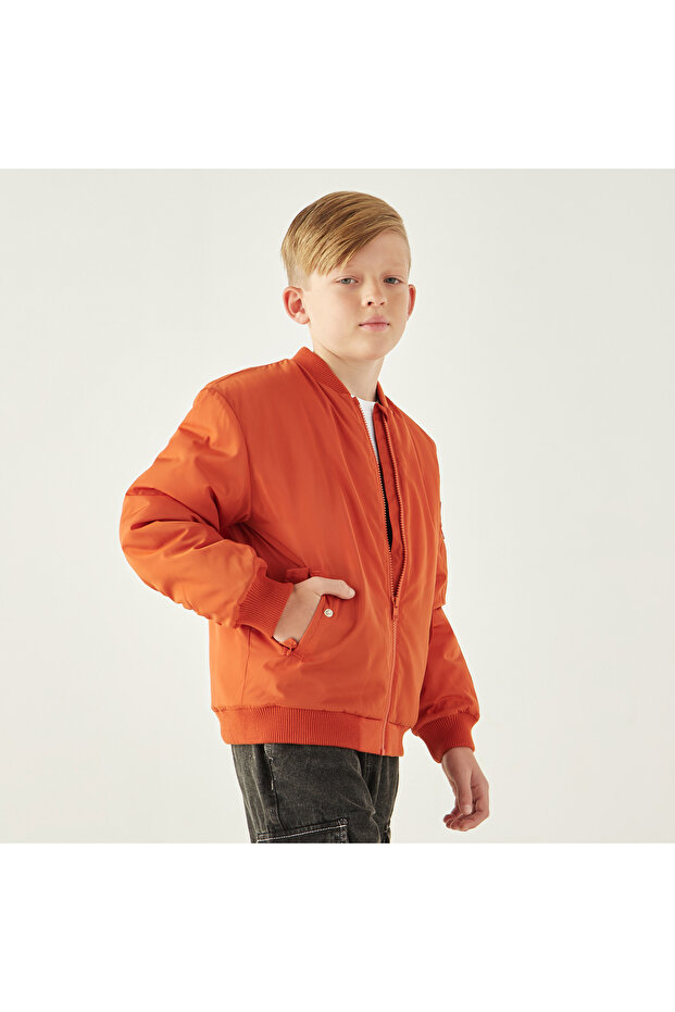 سترة خفيفة سادة بسحاب للإغلاق وجيوب - 1