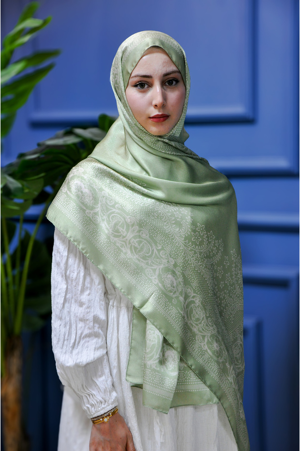 شال حرير بنمط Lâlezar Janjan - 1