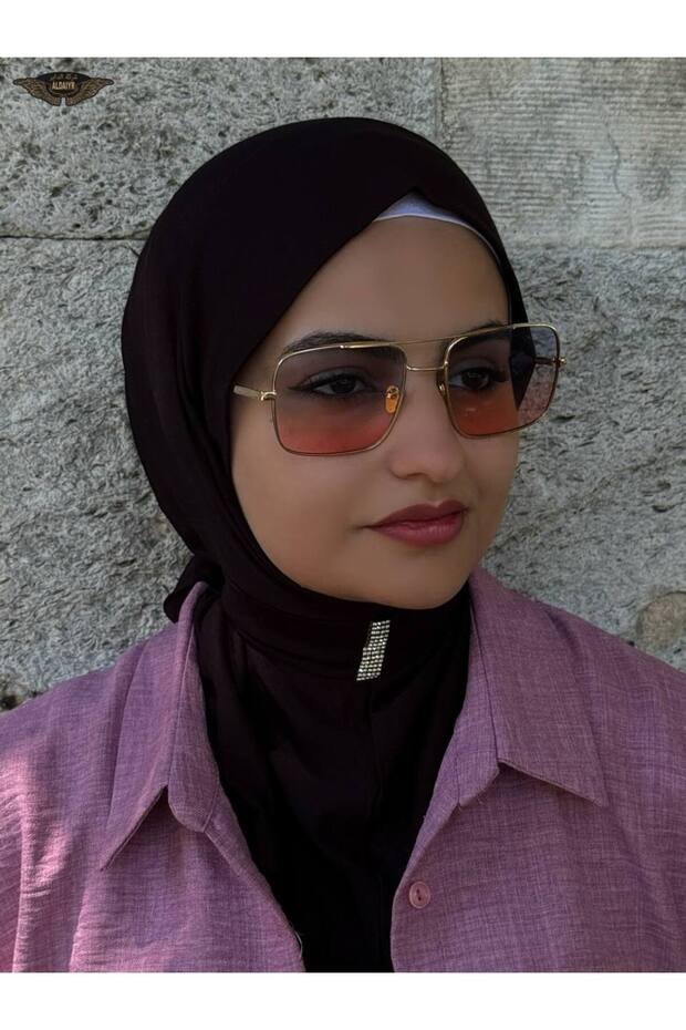 ربط هيقاب العظم عليه الحجارة