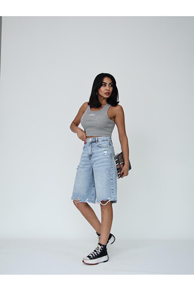 KADIN UZUN BERMUDA KOT ŞORT YIRTIK DETAYLI MİDİ BOY AÇIK MAVİ KAR - 5