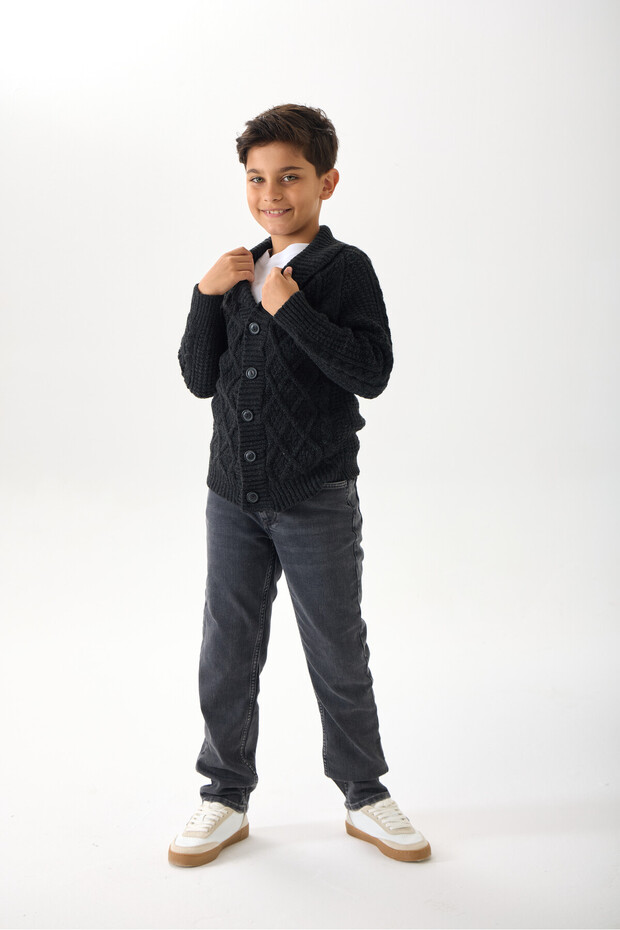 Boy's Knitwear Cardigan - Buttoned and Relaxed Fit