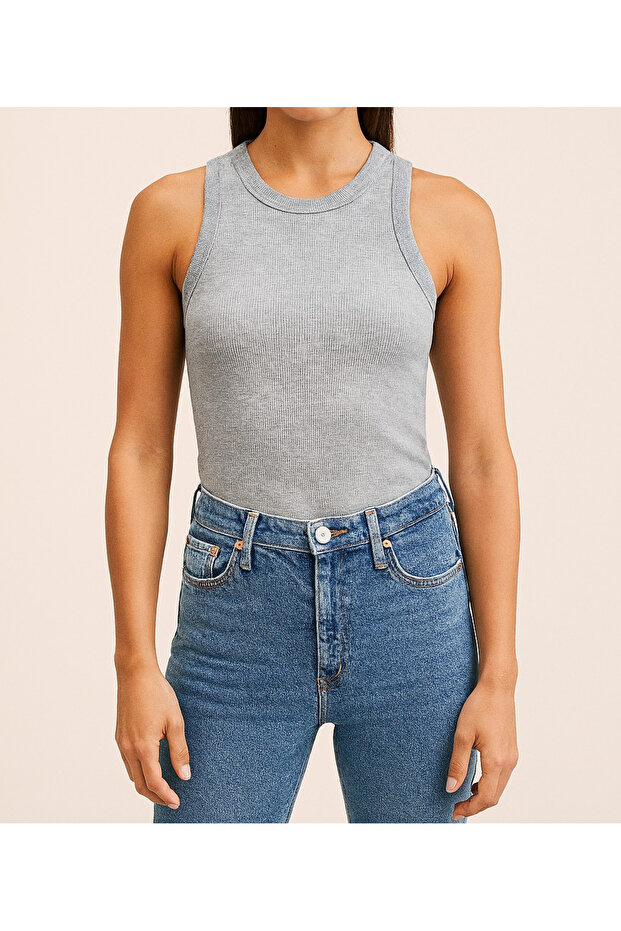Gray Plain Basic Tank Top - 2