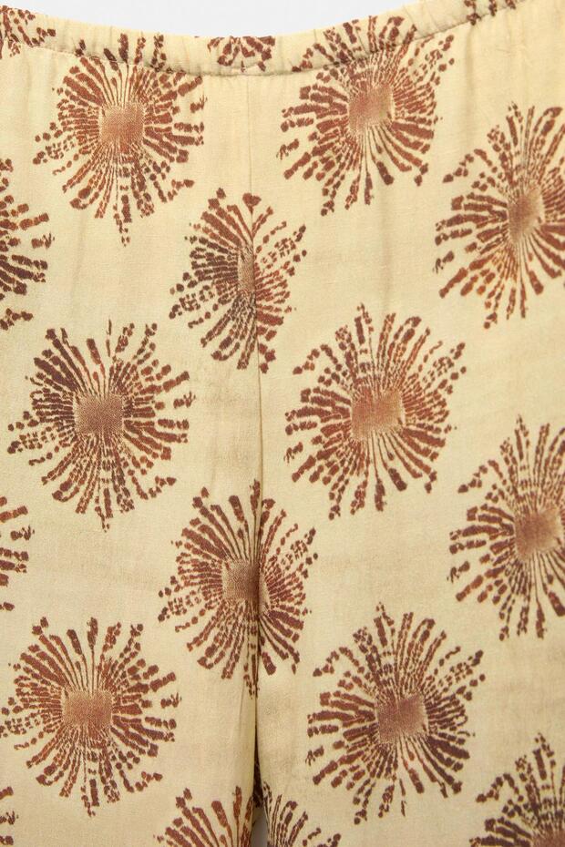 Desenli bol pantolon - 7