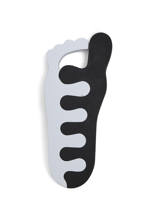 فاصل أظافر القدم - 1