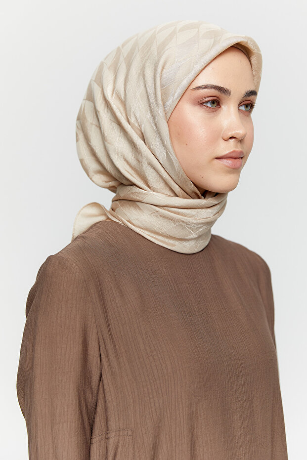 Oval Figürlü Eşarp - 3