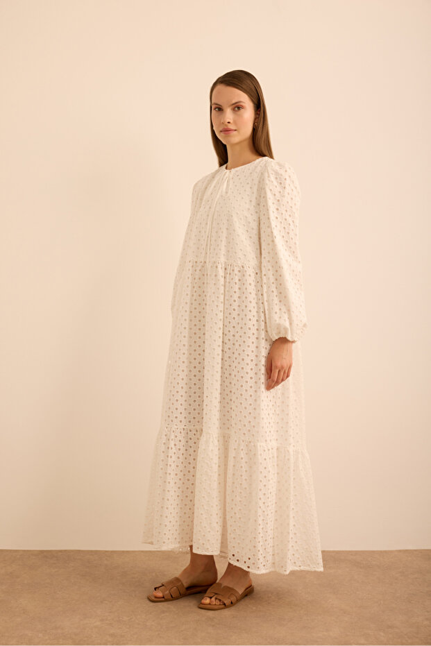 Hacimli Cotton Brode Elbise - 2