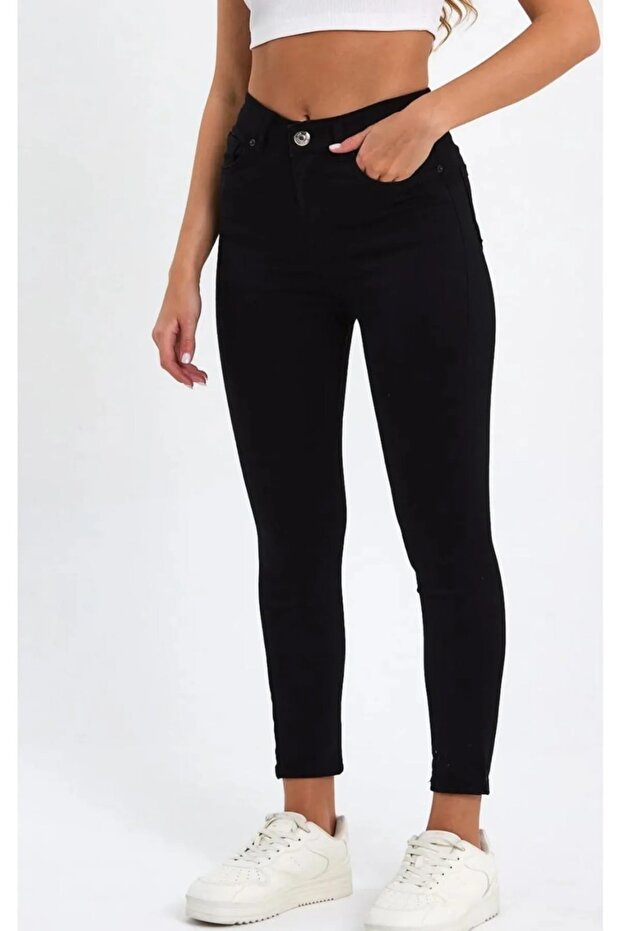Black Narrow Skinny Jean Pants