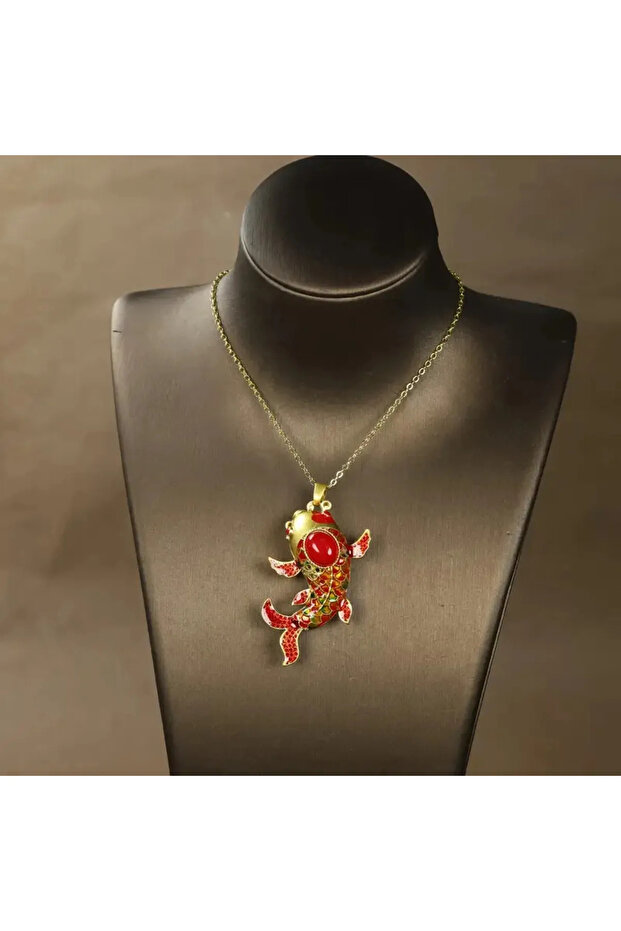 Fish Design Stone Necklace