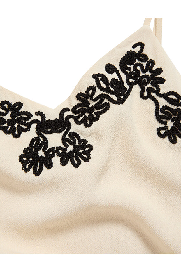 İşlemeli Kısa Tulum (6–16 Yaş) - 6