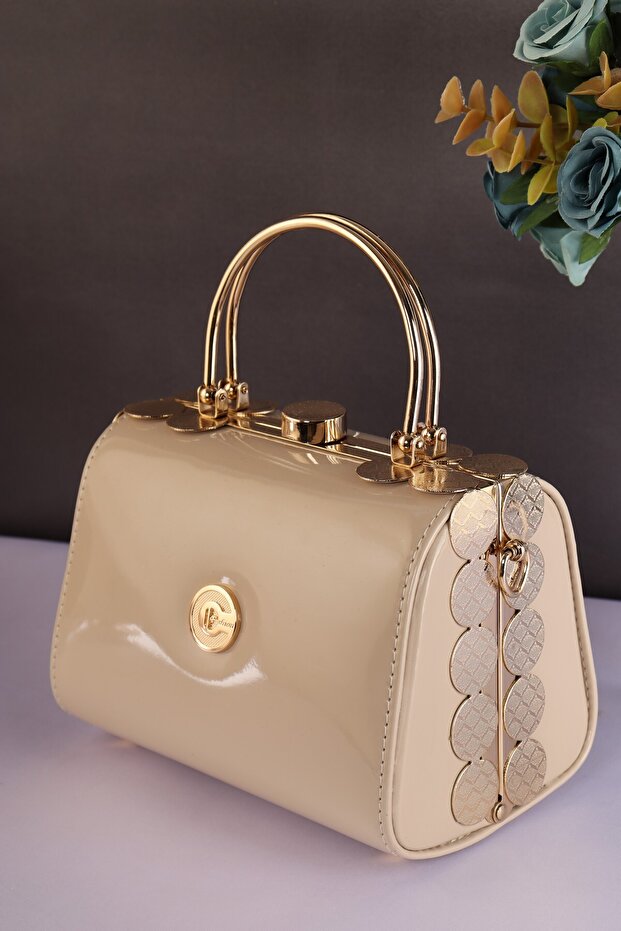 Elysara Eb0170 | Stylish Portfolio Bag with Patent Leather Double Metal Handles