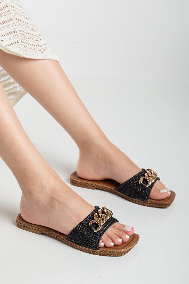 Women's Flat Heeled Slippers Black Thick Single Tape Chain Accessory Straw