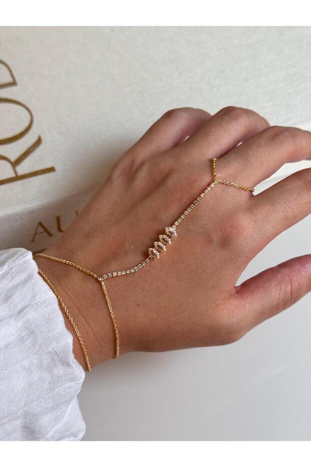Stone Detailed Gold Color Şahmeran – Sparkling and Elegant Women's Hand Jewelry