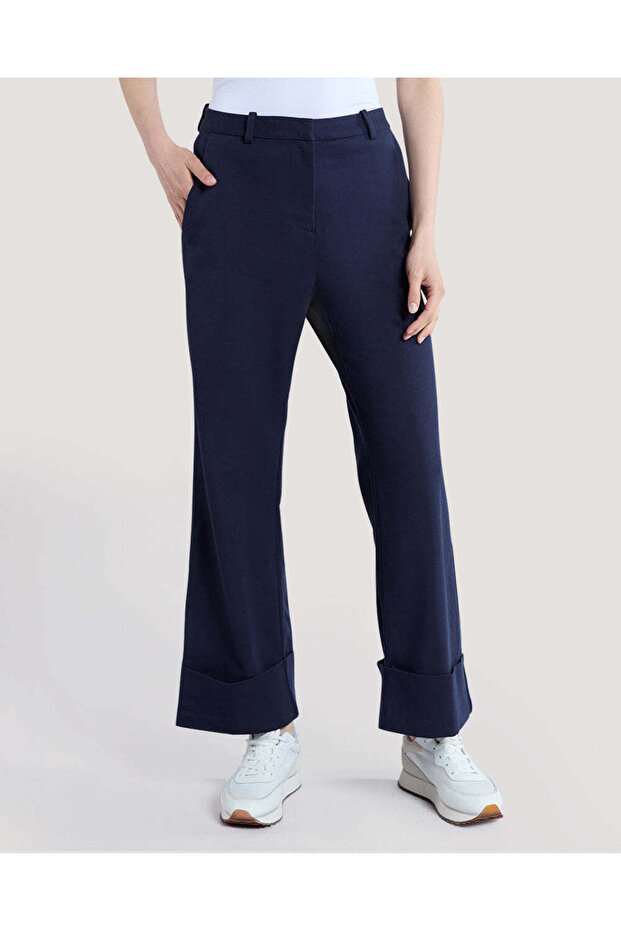 Creased Turn-Up Pants