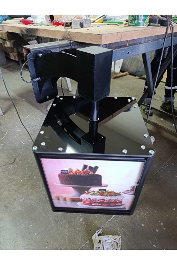 IŞIKLI DÖNEN TABELA - 8