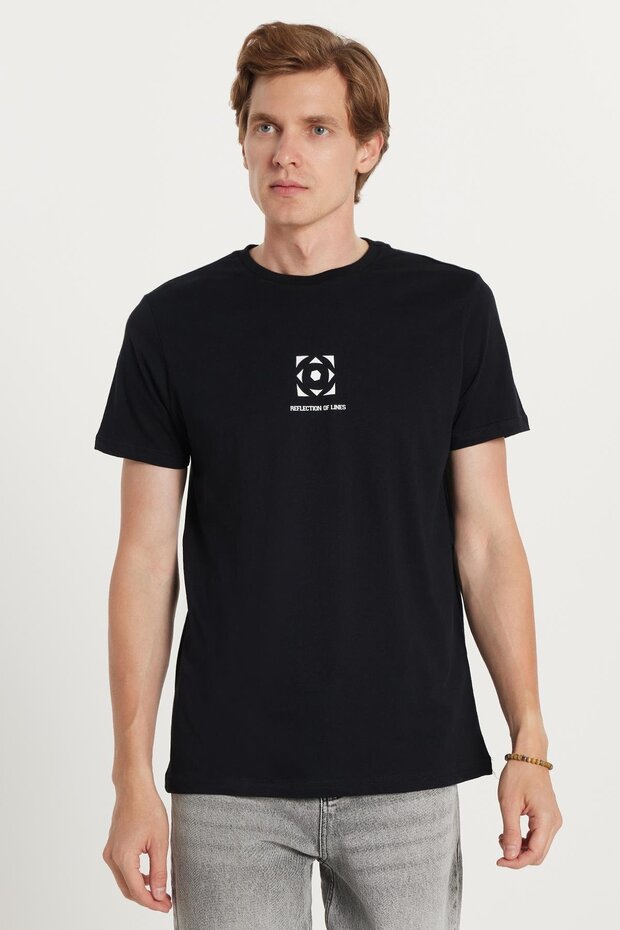 Men's Slim Fit Slim Fit 100% Cotton Soft Texture Printed Black Crew Neck T-Shirt