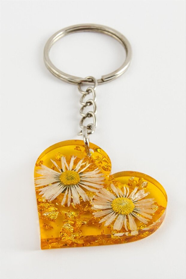Daisy Heart Epoxy Keychain
