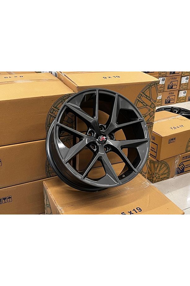 18 Inç 5x112 Leon FR Jant Takımı (4ADET) UYUMLU - 1