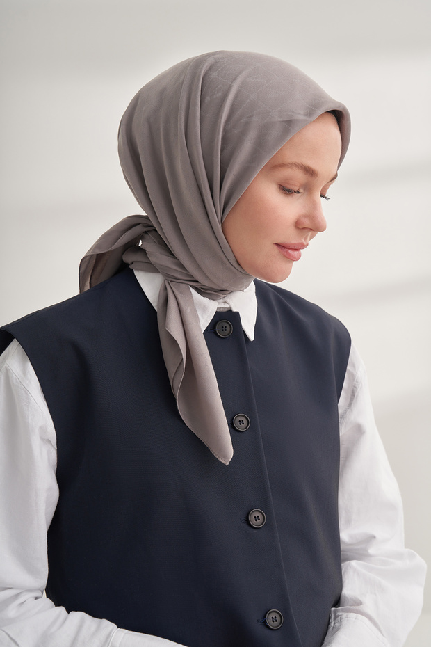 Seher a Pattern Scarf - Indian Ink - 3