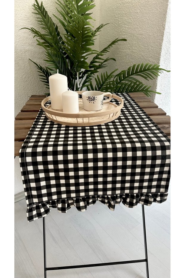 Roza Dertsiz Stain-Resistant Vintage Ruffled Black and White Gingham Runner