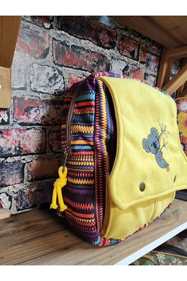 حقيبة ظهر مطرزة على شكل كوالا - 4