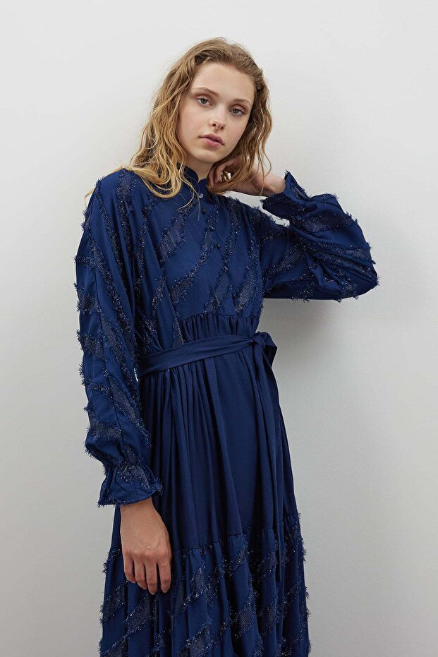 Sim Detaylı Elbise - 2