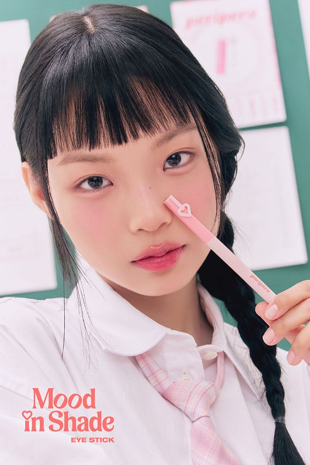Topaklanma Yapmadan Kolayca Uygulanan Kalem Far Mood In Shade Eye Stick (P04 Glory Berry) - 8