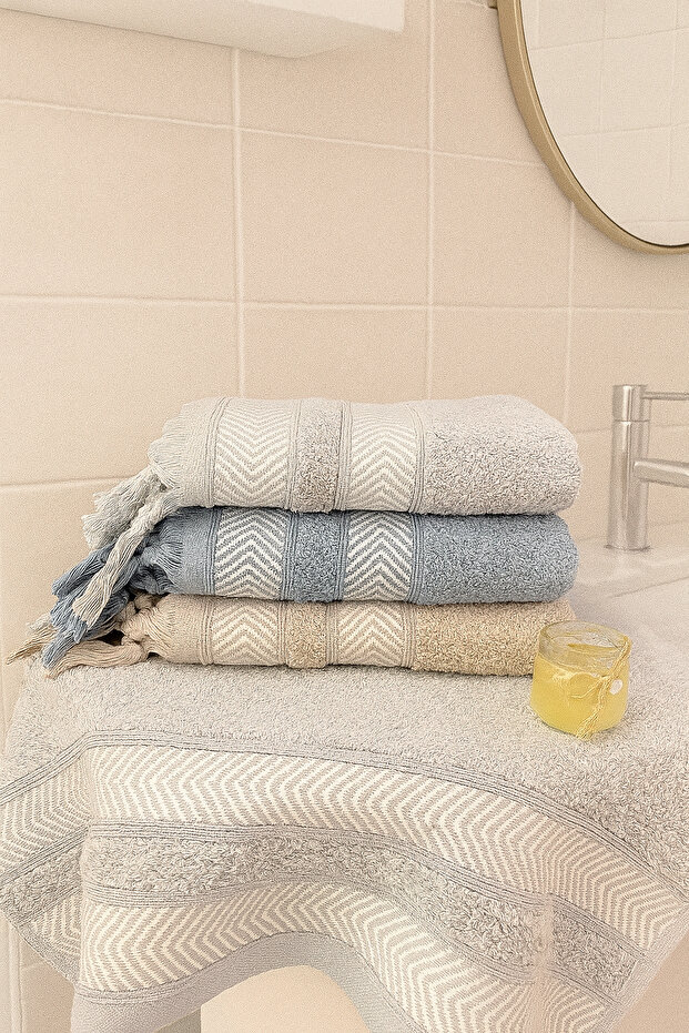 Lora 3-Piece Hand and Face Towel Set – 50X90 cm 100% Cotton, Soft Textured, Knitted Fringed