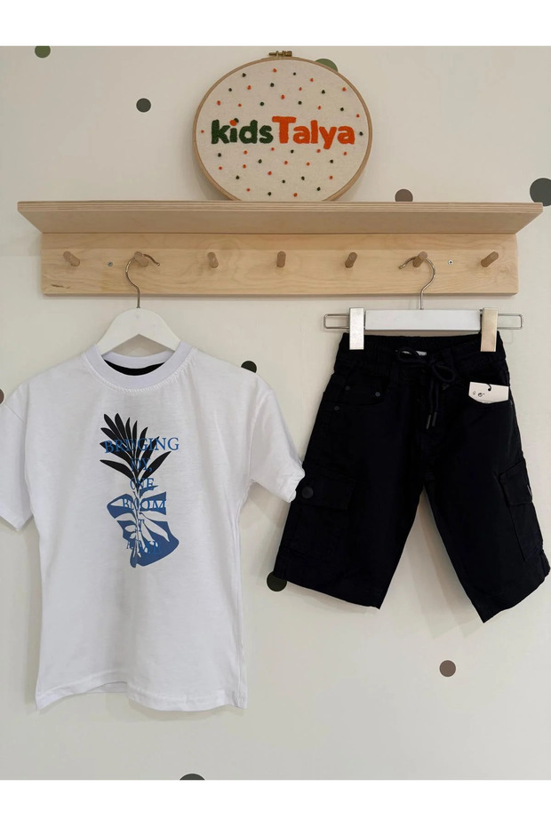 Leaf Patterned Shorts Set - 1