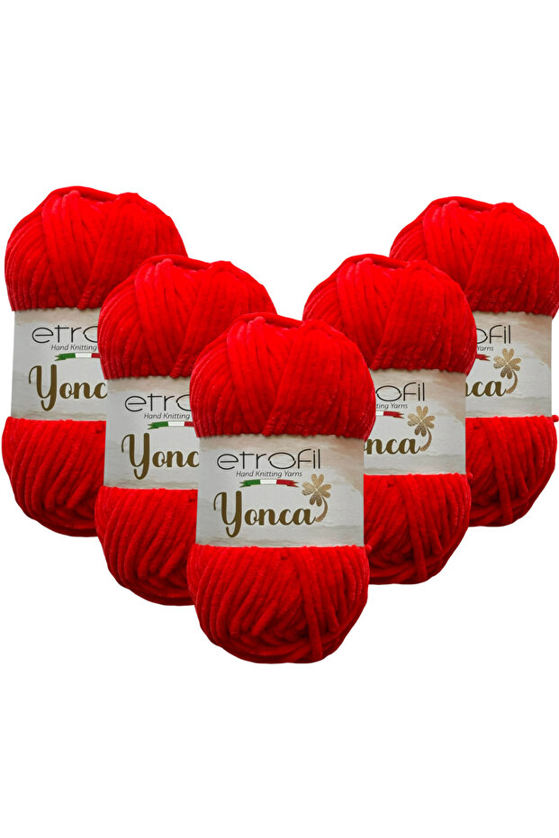 Clover Velvet Hand Knitting Yarn 5 Pieces 70321 Red