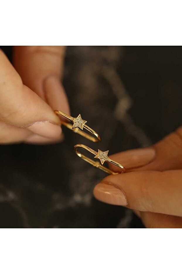 Yıldız Figürlü Ataç Küpe - 1