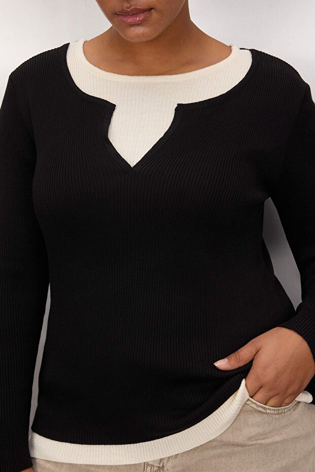 Wardrobe Essentials Siyah Çift Katman Görünümlü Fitilli Triko Kazak TBBAW26AN00017 - 3
