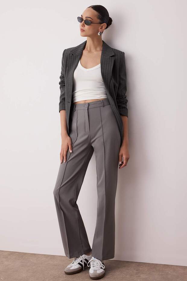 Gri Straight/Düz Kesim Yüksek Bel Nervür Dikişli Dokuma Pantolon TWOSS21PL0093 - 1