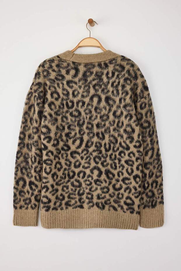 Camel Leopar Desenli Yumuşak Tuşeli Relax Fitt Triko Hırka TBBAW26AV00001 - 11
