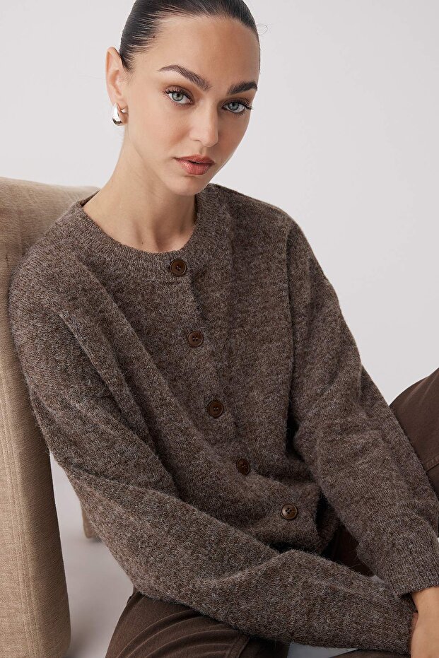 Wardrobe Essentials Vizon Alpaka Yünü Karışımlı Geniş Kalıp Triko Hırka | TWOAW26HI00089 - 1