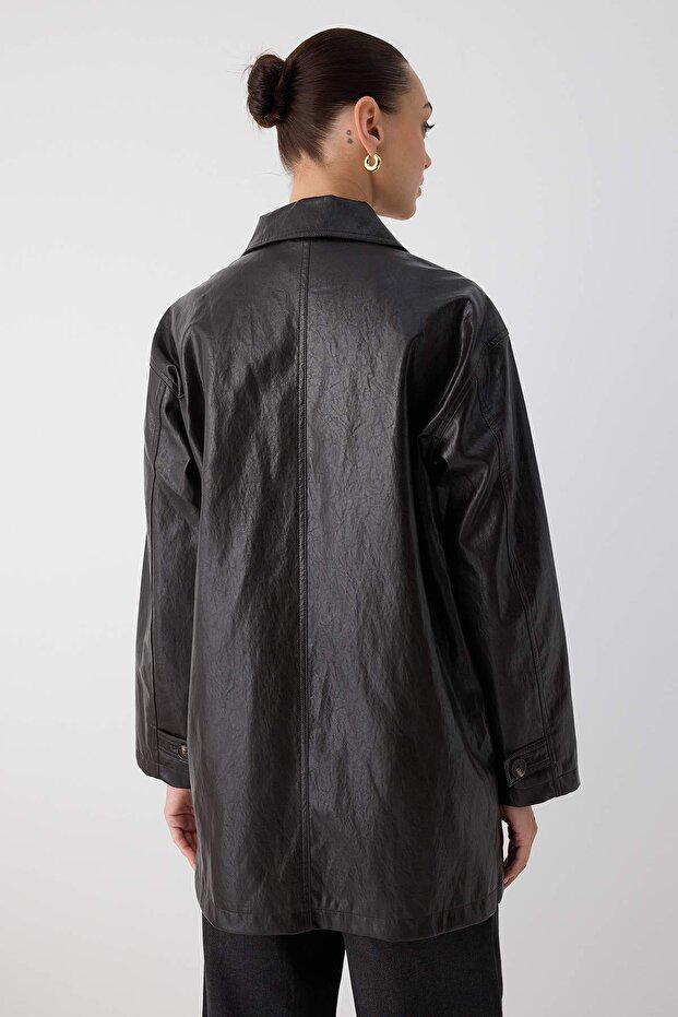 Wardrobe Essentials Koyu Kahverengi Suni Deri Oversize Midi Trençkot TWOAW26TR00009 - 5