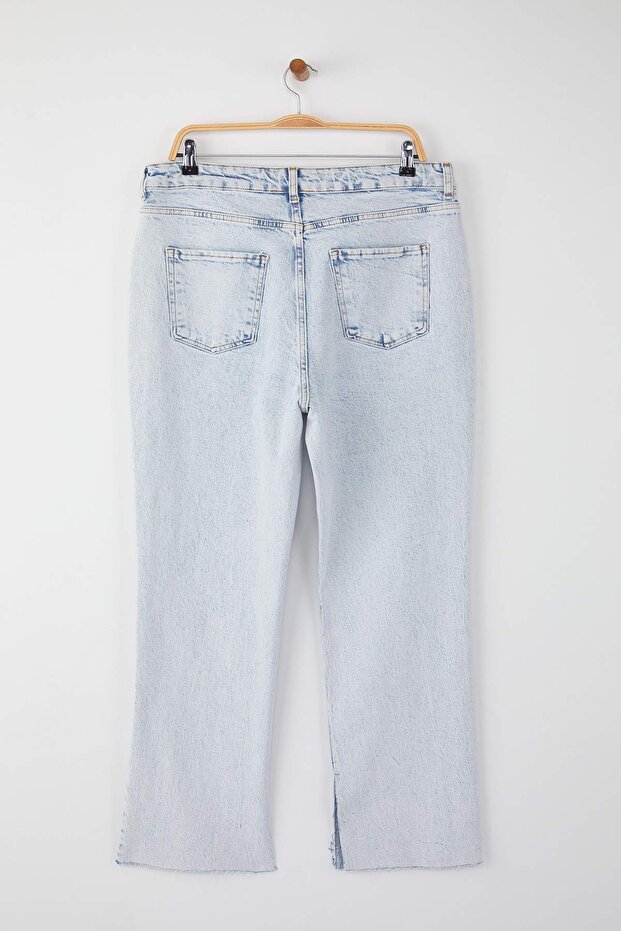 Açık Mavi Yüksek Bel Yırtmaç Detaylı Flare Fit Büyük Beden Jeans TBBAW26CJ00000 - 8