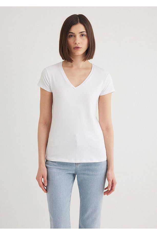 V Yaka Beyaz Basic Stretch Tişört Fitted / Vücuda Oturan Kesim 162769-620 - 3