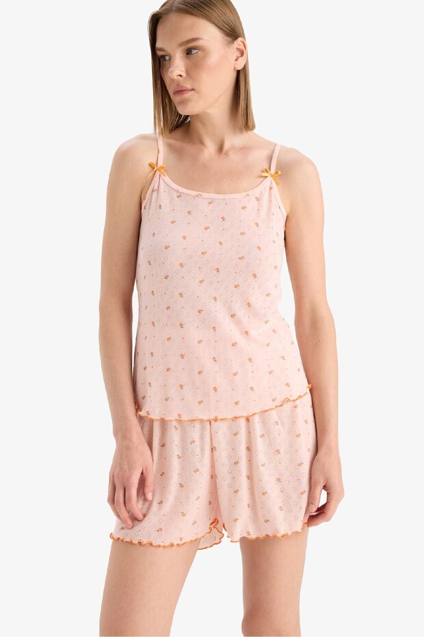 Regular Fit Pijama Takımı Desenli Askılı Pijama Üstü Esnek Belli Şort Pijama Altı-Fall in Love F5774 - 3