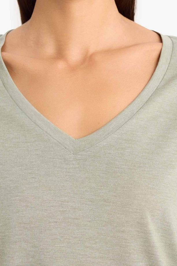 Regular Fit V Yaka Basic Düz Kısa Kollu Tişört F4214AXNS - 5