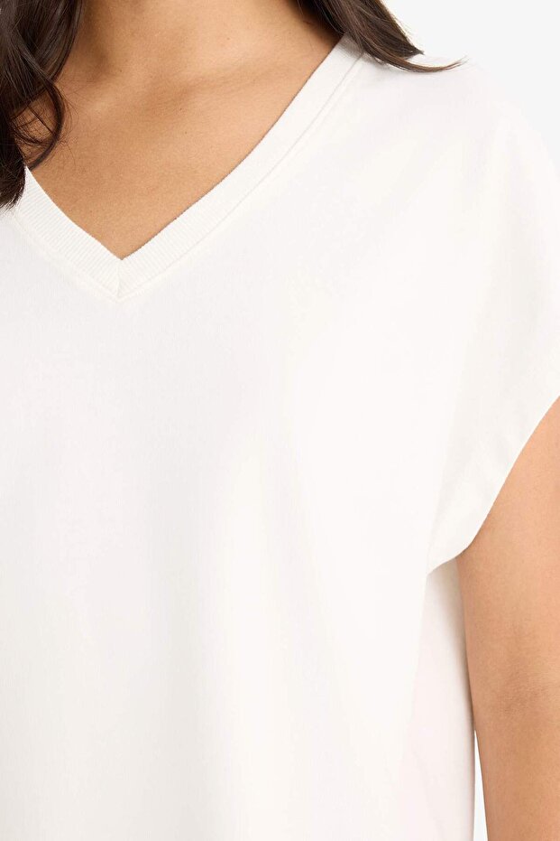 Regular Fit V Yaka Basic Düz Premium Kolsuz Tişört E5486AX25SP - 5