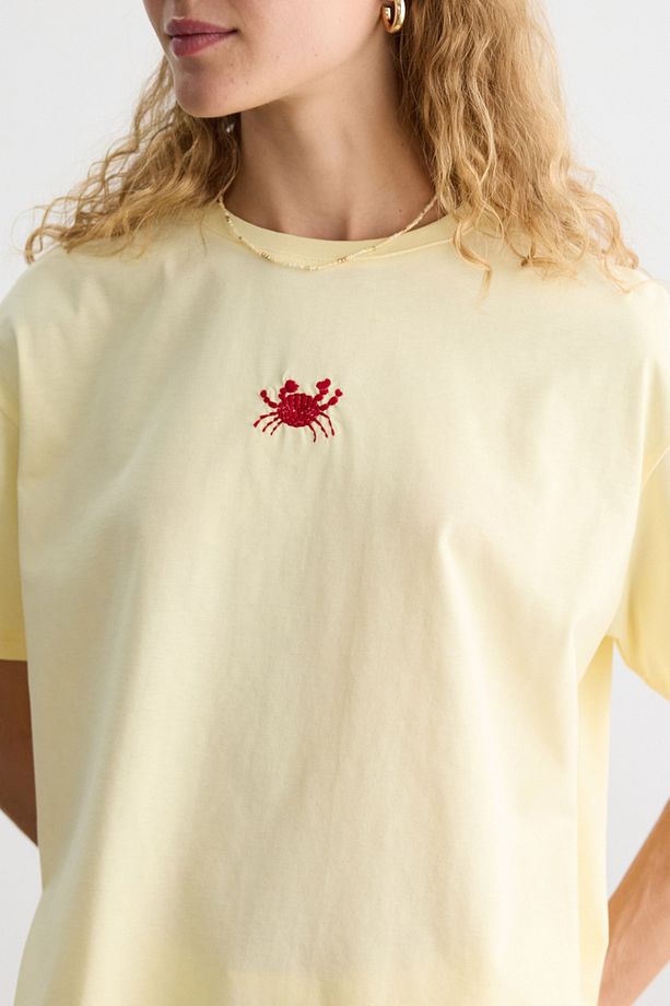 YENGEÇ NAKIŞLI KISA KOLLU T-SHIRT - 3