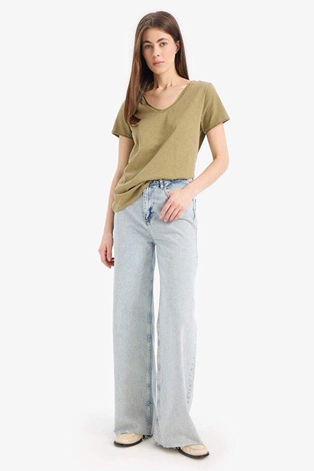 Regular Fit V Yaka Basic Düz Kısa Kollu Tişört K1507AZ25SM - 2