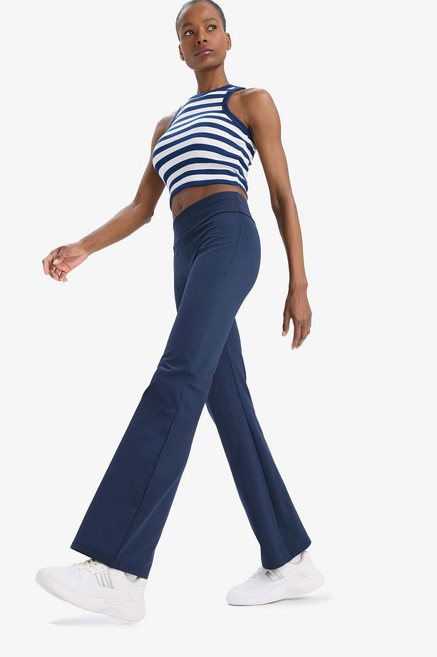 DeFactoFit Flare Fit Geniş Paça Sporcu Uzun Pantolon E7757AX25SP - 4