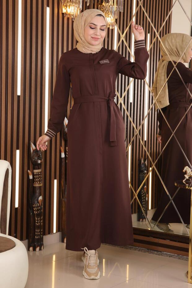 عباية مضلعة بزر مخفي بني 18901 - 1