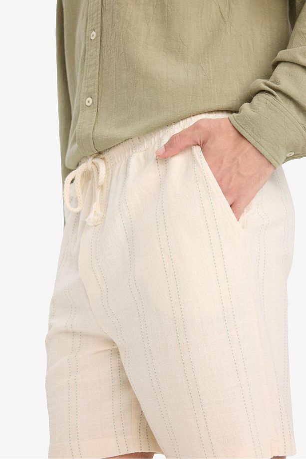 Regular Fit Dokulu Bermuda Şort E2234AX25SM - 5