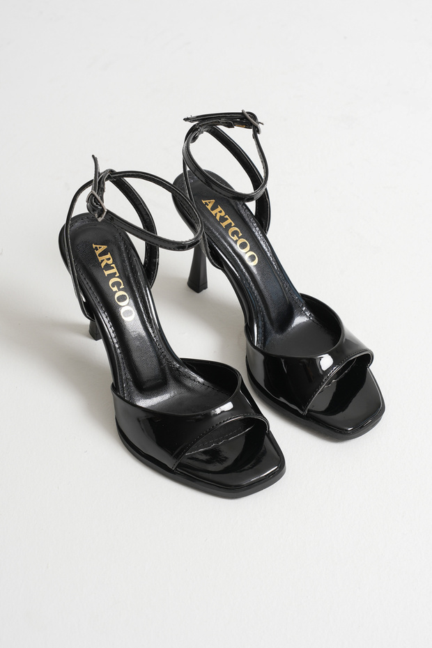 Women's Black Patent Leather Daily Comfortable Classic Heeled Shoes